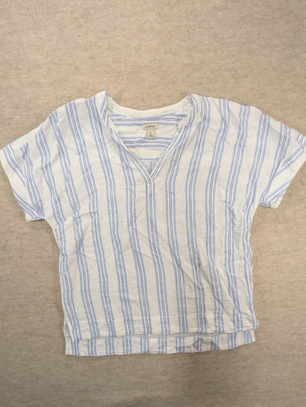 L.L. Bean Cotton Beachy Short Sleeve V Neck Relaxed Fit Top Blouse Striped Small